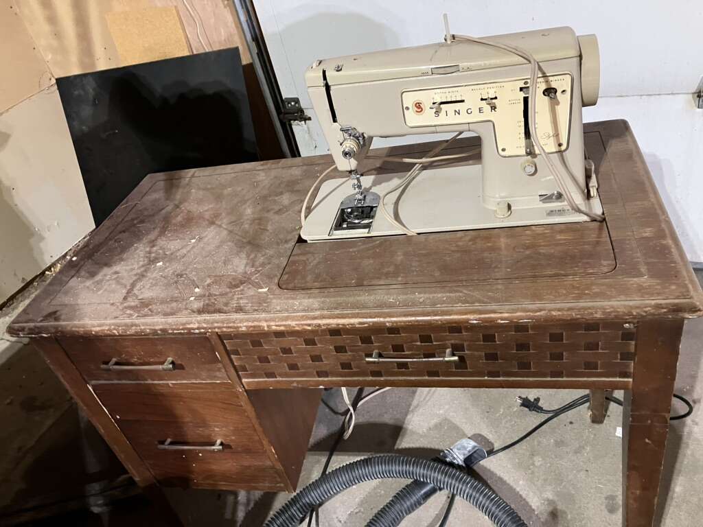 Old Sewing Machine General