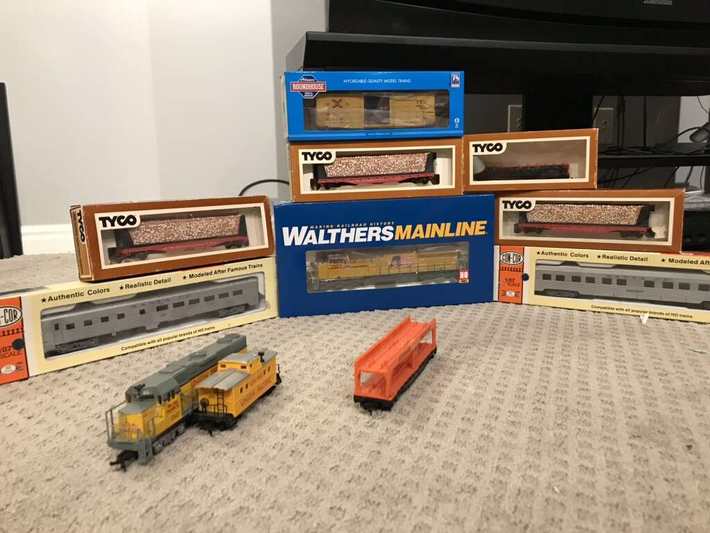 HO Scale Trains For Sale, Prices Li… Electronics