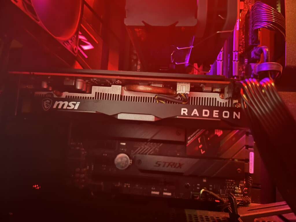 Radeon RX 480 Graphics Card - 8GB VRAM