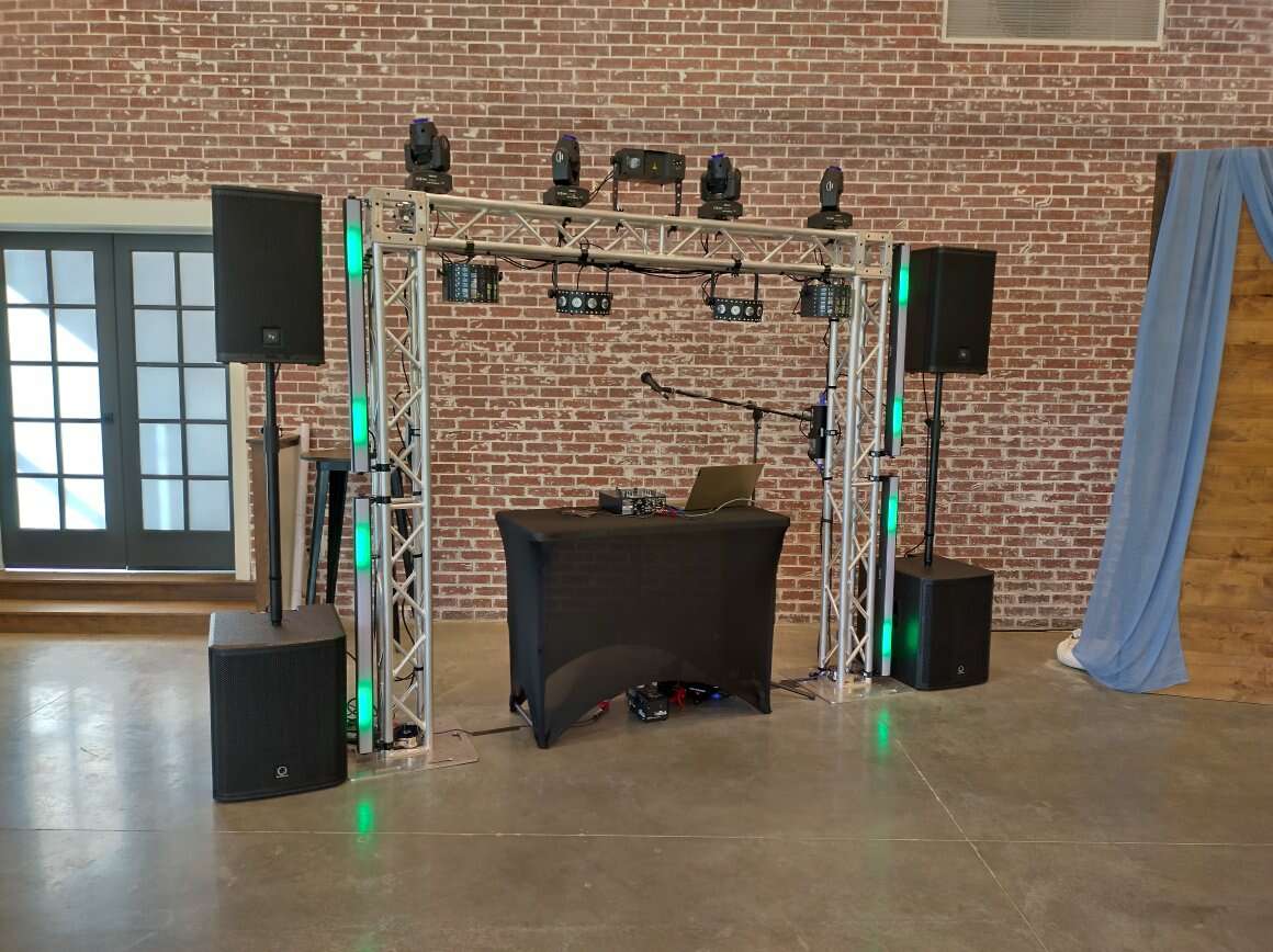 DJ Sound Systems / PA Speakers / AV / Party Rental
