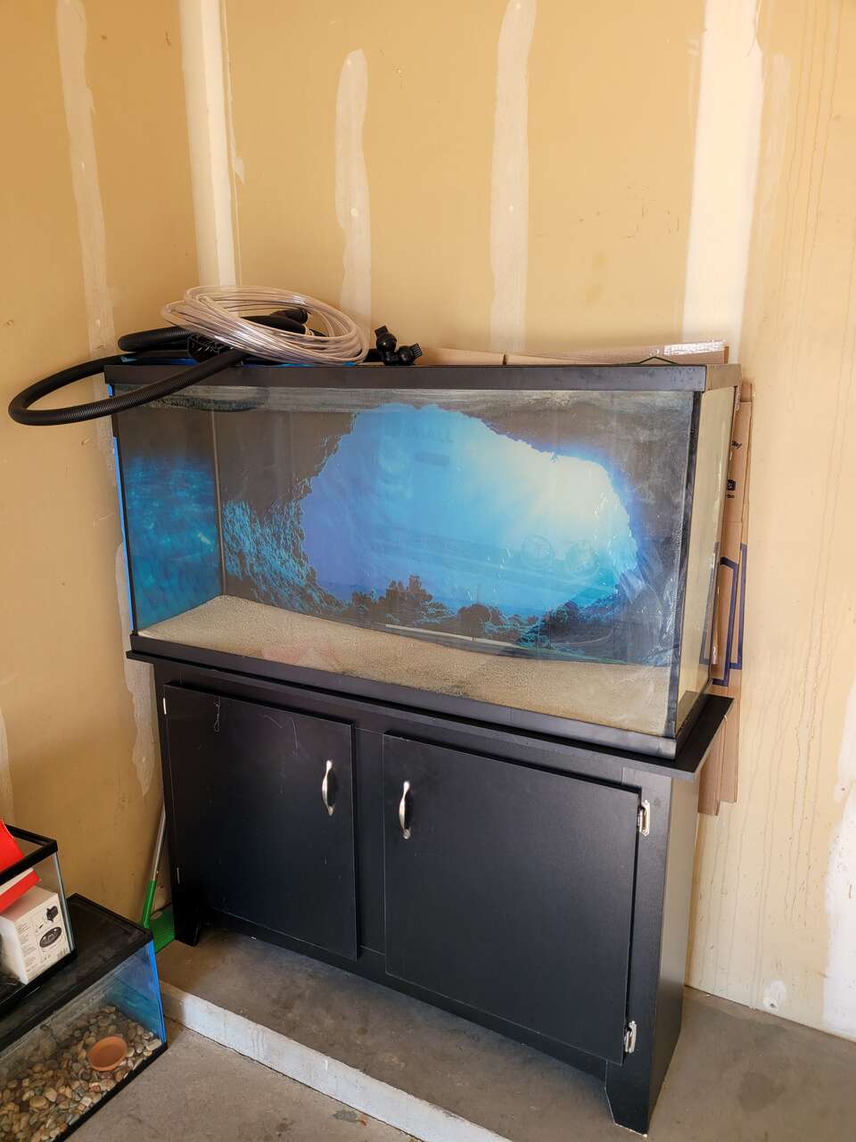 55 Gallon Glass Aquarium Tank w/Stand | Pets | ksl.com