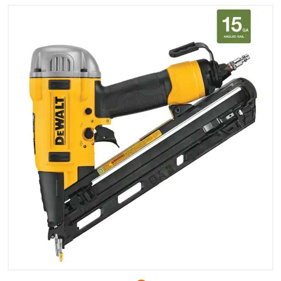 New Dewalt Pneumatic 15-Gauge DA Nailer