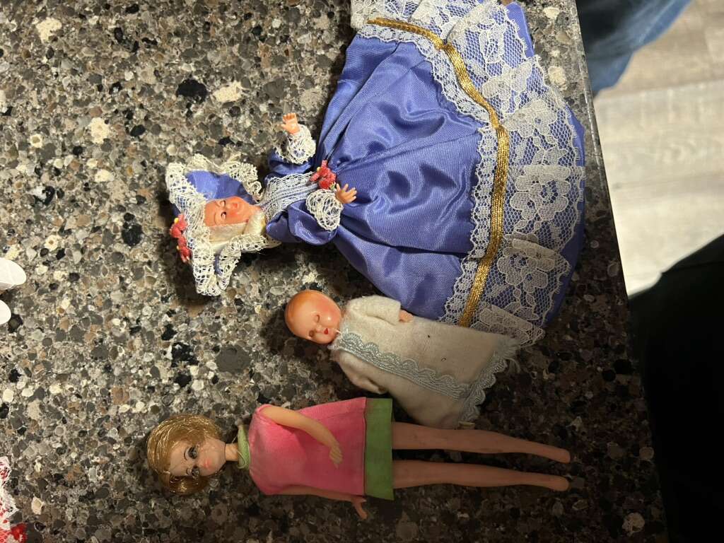 Antique Doll Collections