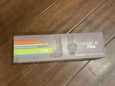 The Wonder Pax Feet Warm/Cool Gel Pack