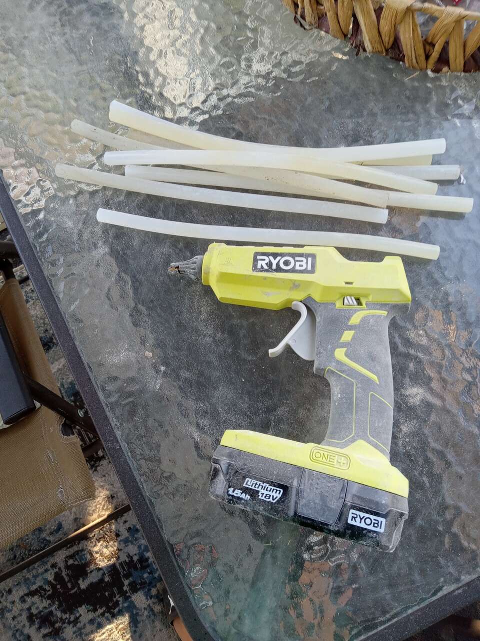 Ryobi Glue gun battery not included