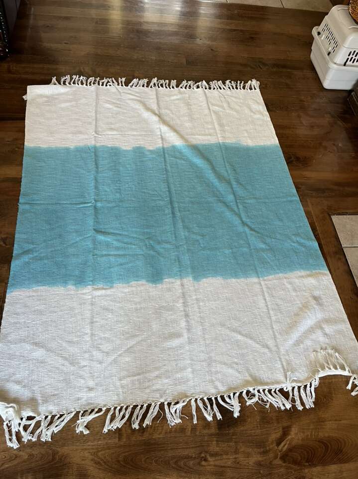 Brand New Secret Celebrity Throw 70 X 52