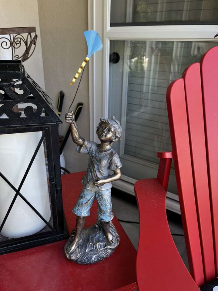Bronze Looking Boy And Kite Statue