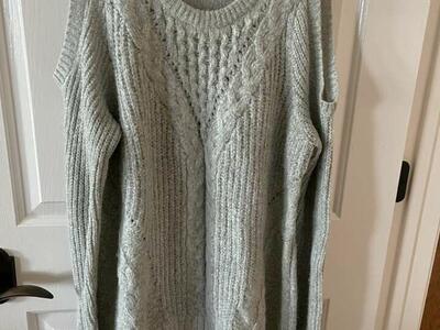 Sweater Maurice’s gray size XL 0