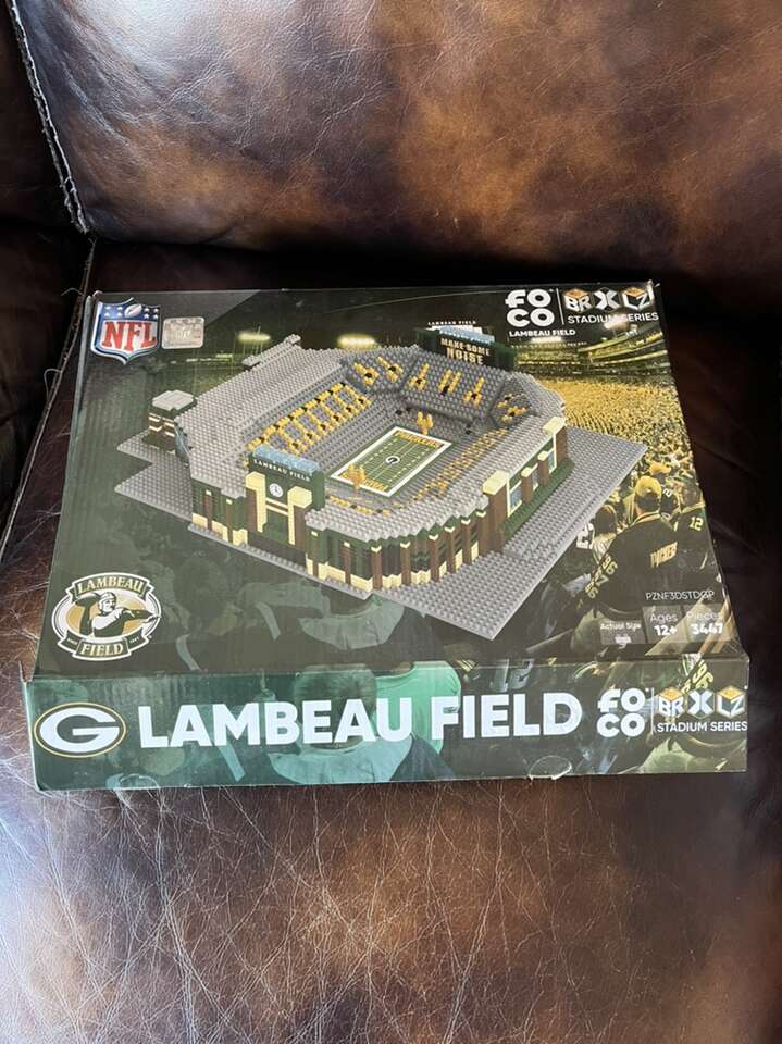 NFL Lambeau Field 3447 Pieces