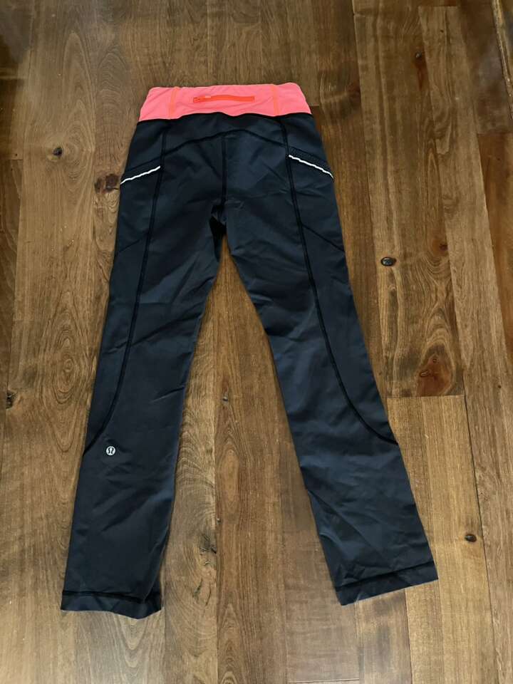 Lulu Lemon Gray/orange Size 4 With Pockets