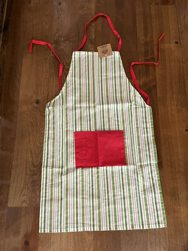 Beehive linens new Christmas Apron one size