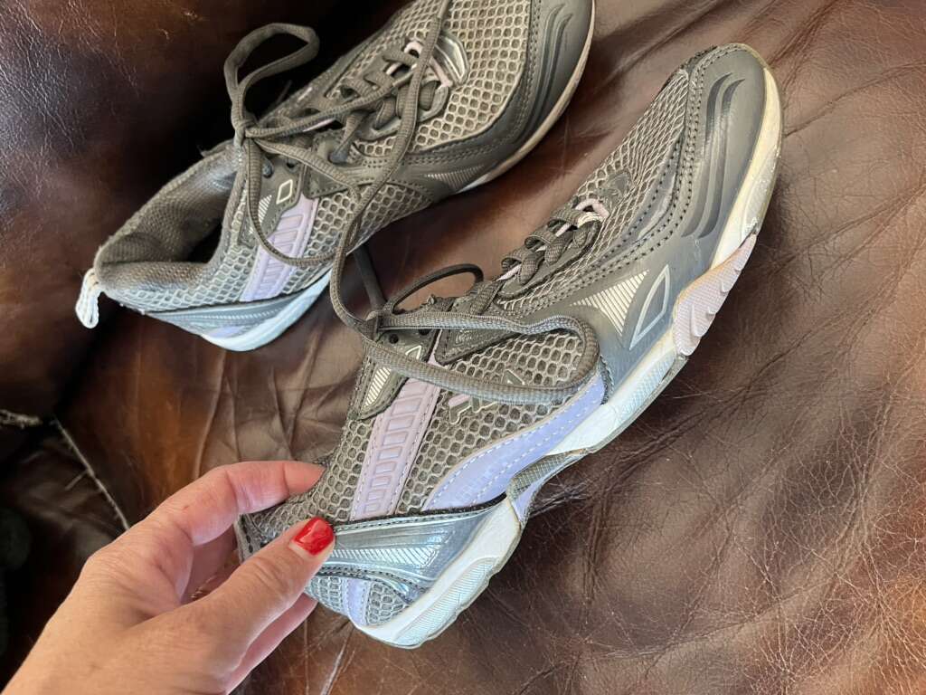 Fila women’s shoes size 6.5 gray/purple