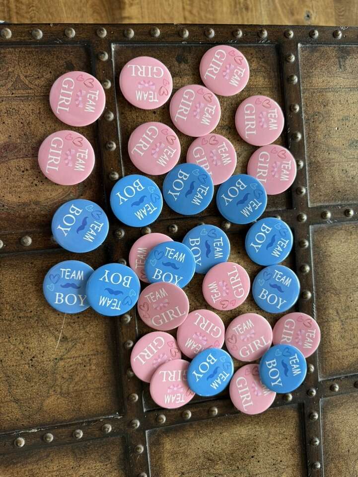 Set Of Gender Reveal Buttons Pins