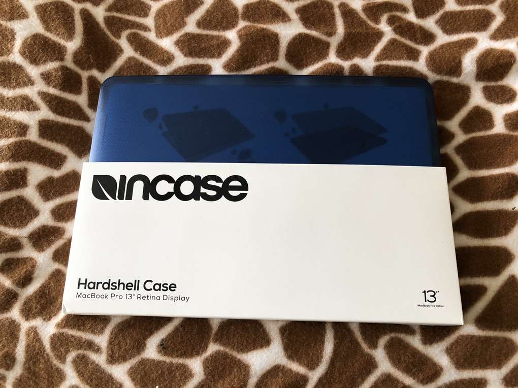 Incase MacBook Pro 13” Retina Display HardshellNEW