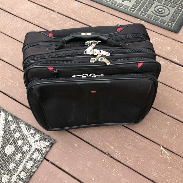 Wenger Swiss Gear Executive Travel Bag-Awesome!