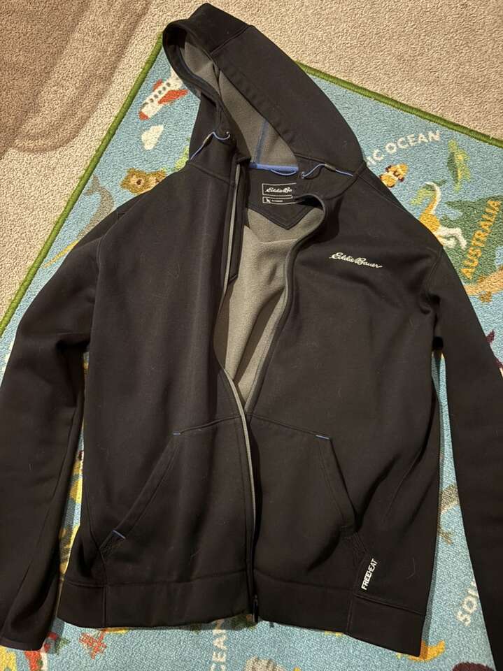 Black Full-Zip Eddie Bauer Hoodie-Mens Size Lg-$$