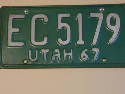 green utah plate. Antique