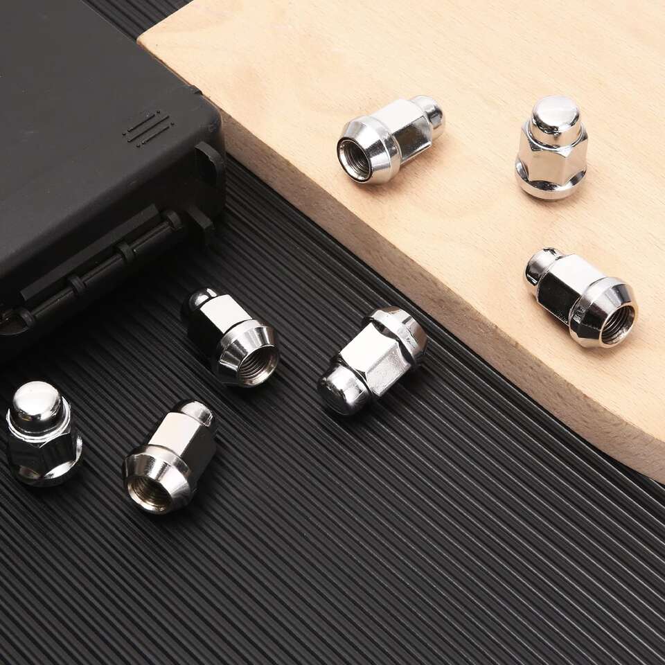 7/16 Lug Nuts, Bag of 20 Chrome Closed End Bulge Acorn Wheel Lug Nuts ,3/4 Inch Hex, **Less Than 1/2 Price**