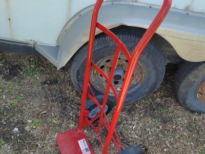 New hand truck