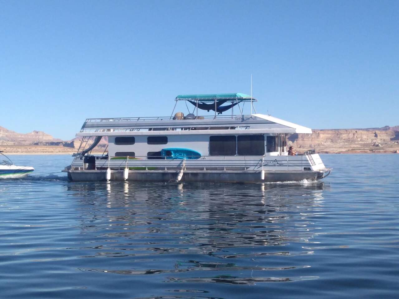 Lake Powell Houseboat share-Wahweap