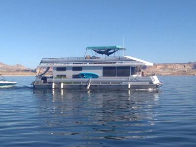 Lake Powell Houseboat share-Wahweap