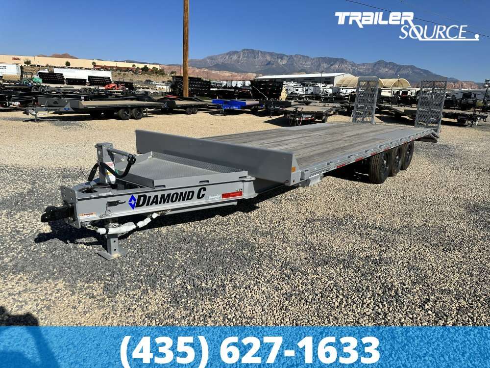 2024 Diamond C DEC 8.5x26 24K Deckover Trailer Dovetail, Stand Up Ramps