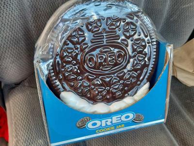 Oreo cookie jar new condition