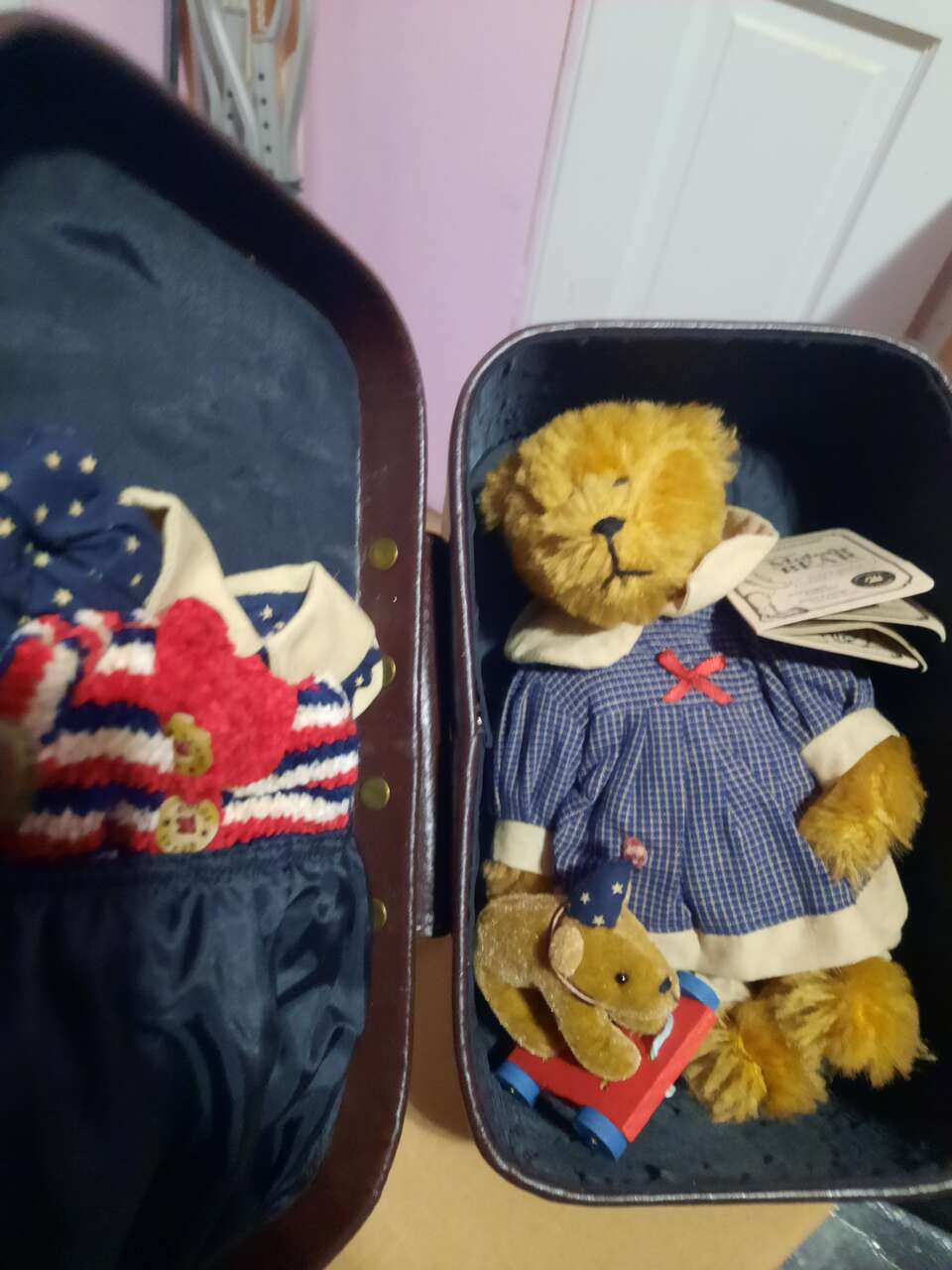 collectible Boyds bear