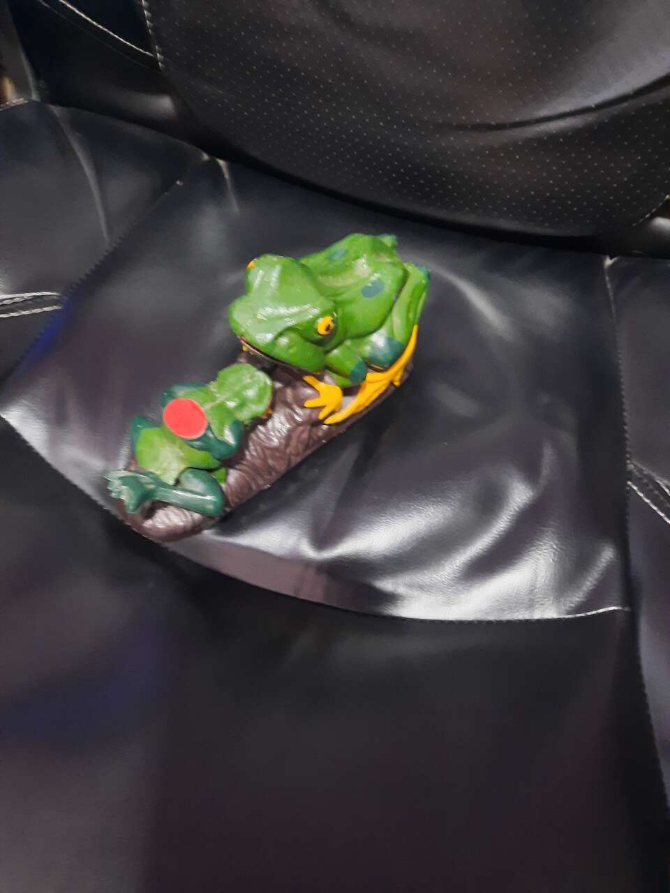 Vintage 2 Frogs Cast Iron Mechanical Frog Coin Bank