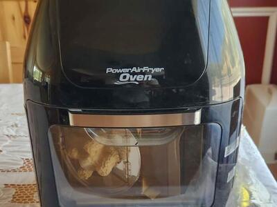 Brand new unopened, unused 7 in 1 cooker