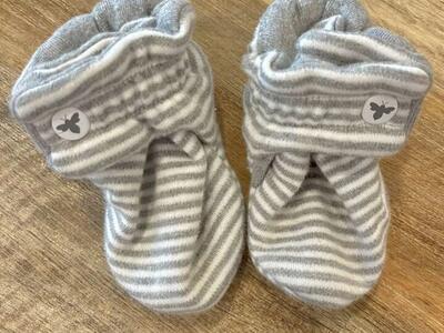 Burt’s Bees organic Baby Booties