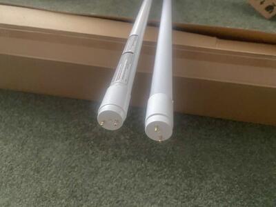 Sylvania Led 4 Foot Lambs