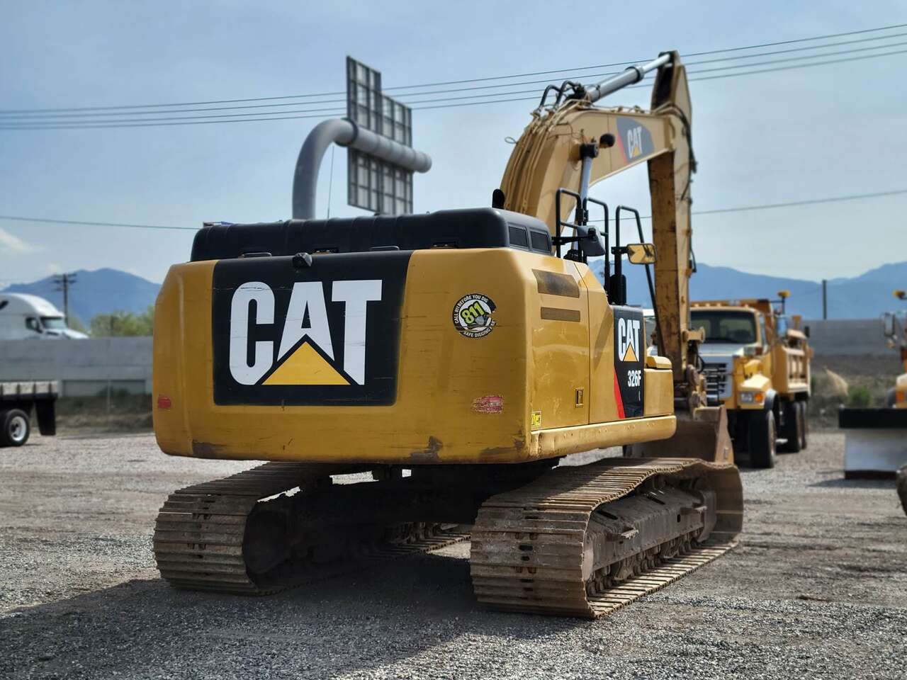2015 Caterpillar 326 FL Excavator