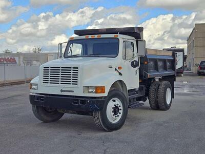2001 International 4700 Dump Truck