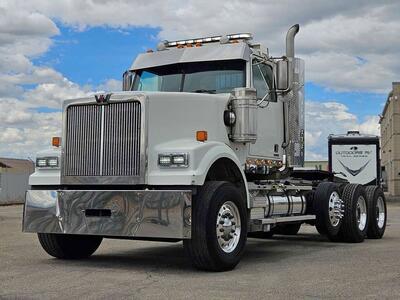2019 Western Star 4900 Day Cab Truck