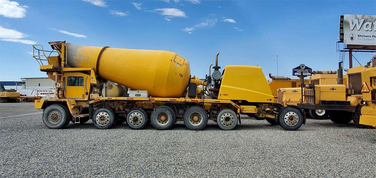 2007 Oshkosh S2146 Mixer / Ready Mix / Concrete Truck