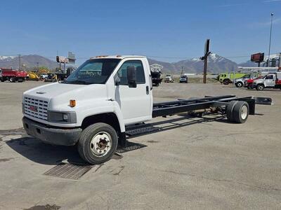 2007 GMC Cab & Chassis Truck