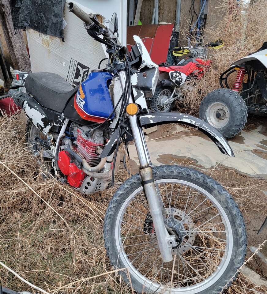 87 Honda XL600R Dirt Bike Recreational Vehicles
