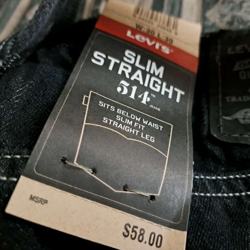 Black Levi's 514 NWT 30x30 Slim Fit