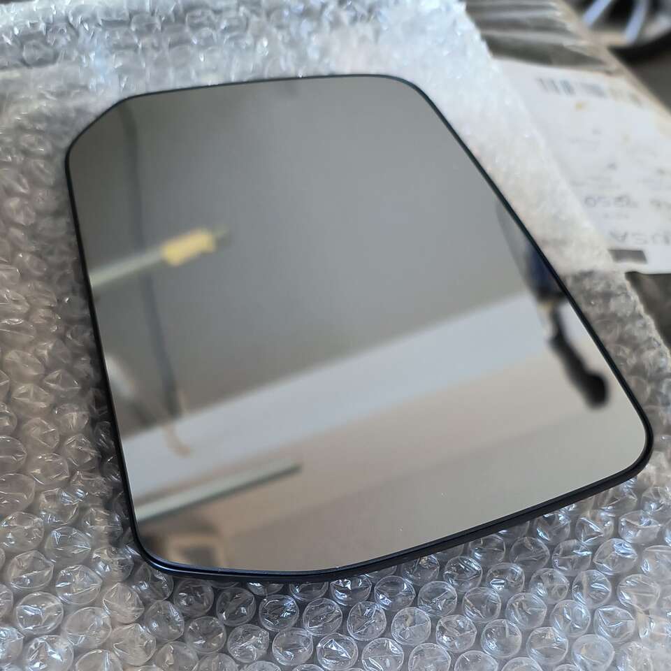 2018-2023 Chevy Traverse Driver Door Mirror Glass