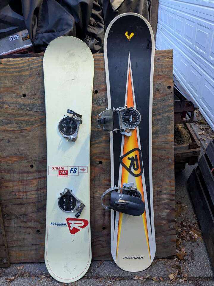 2 kids Snowboards 142cm. and 150ish