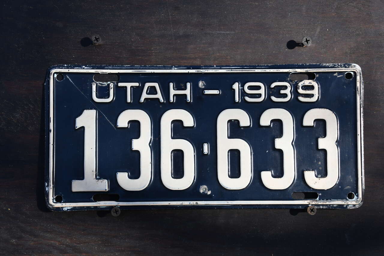 1936 Original Utah license plate #136-633