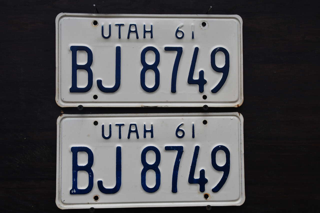 Utah 1961 Original License Plate Pair #BJ  8749