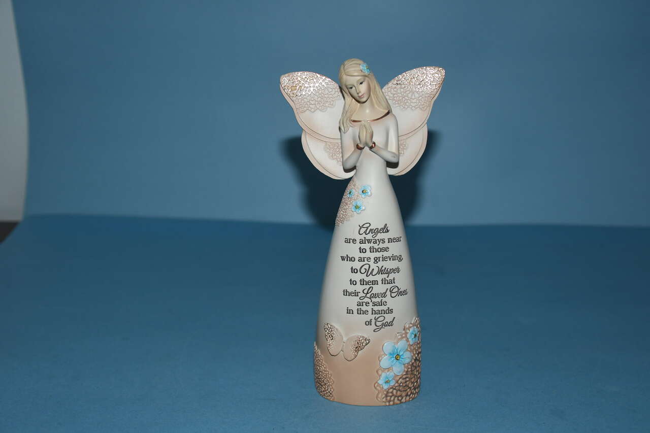 LIGHT YOUR WAY MEMORIAL ANGEL ~ LOVED ONES PASSING ~ Height 8.5" ~ BEAUTIFUL ~ NO CHIPS!