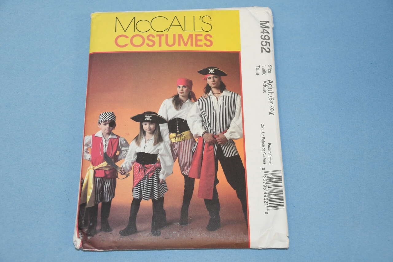 McCALL'S M4952 ADULT PIRATE COSTUME PATTERN ~ Size S-XL ~ HALLOWEEN ~ UNCUT