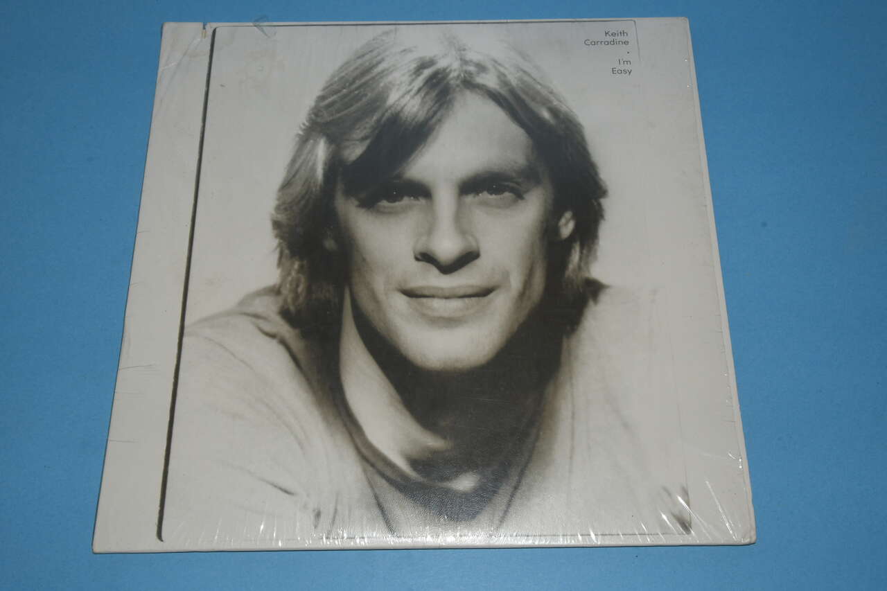 KEITH CARRADINE "I'M EASY" VINYL RECORD ~ COVER IN PLASTIC