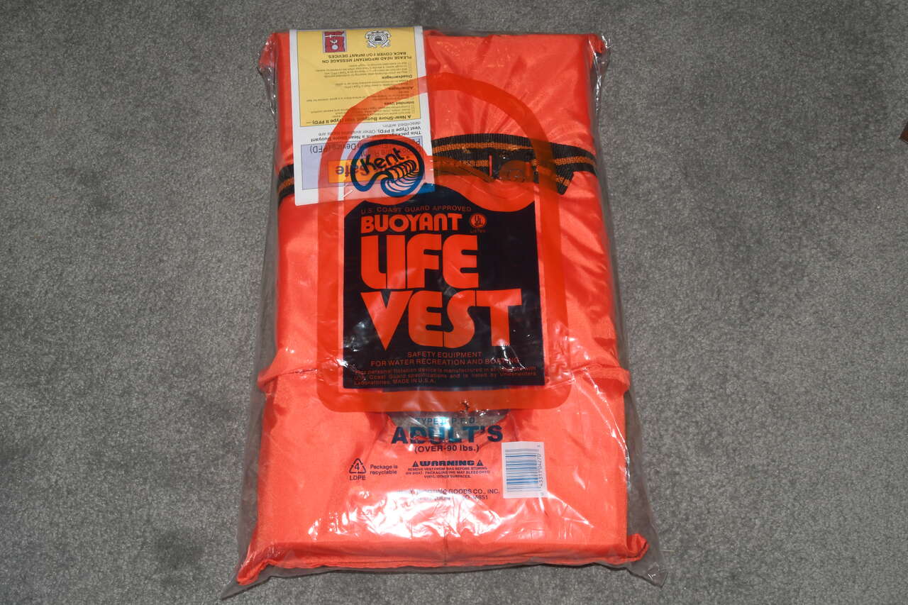 NEW Kent Vintage Buoyant U.S. Coast Guard Approved Life Vest Adult Type 2