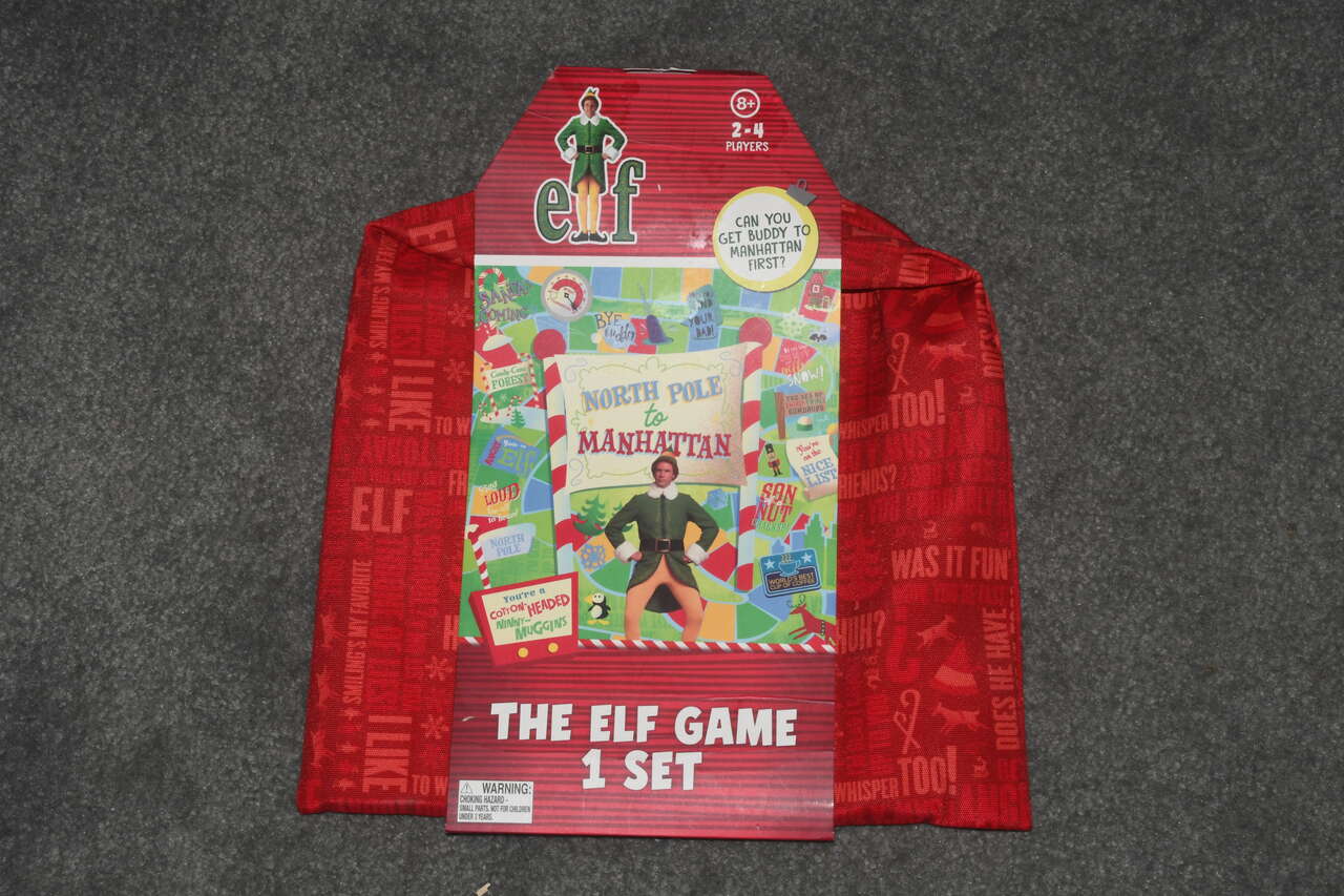 CHRISTMAS ~ NEW ~ 'BUDDY THE ELF, NORTH POLE TO MANHATTEN" GAME ~ Ages 8+ ~ NEW