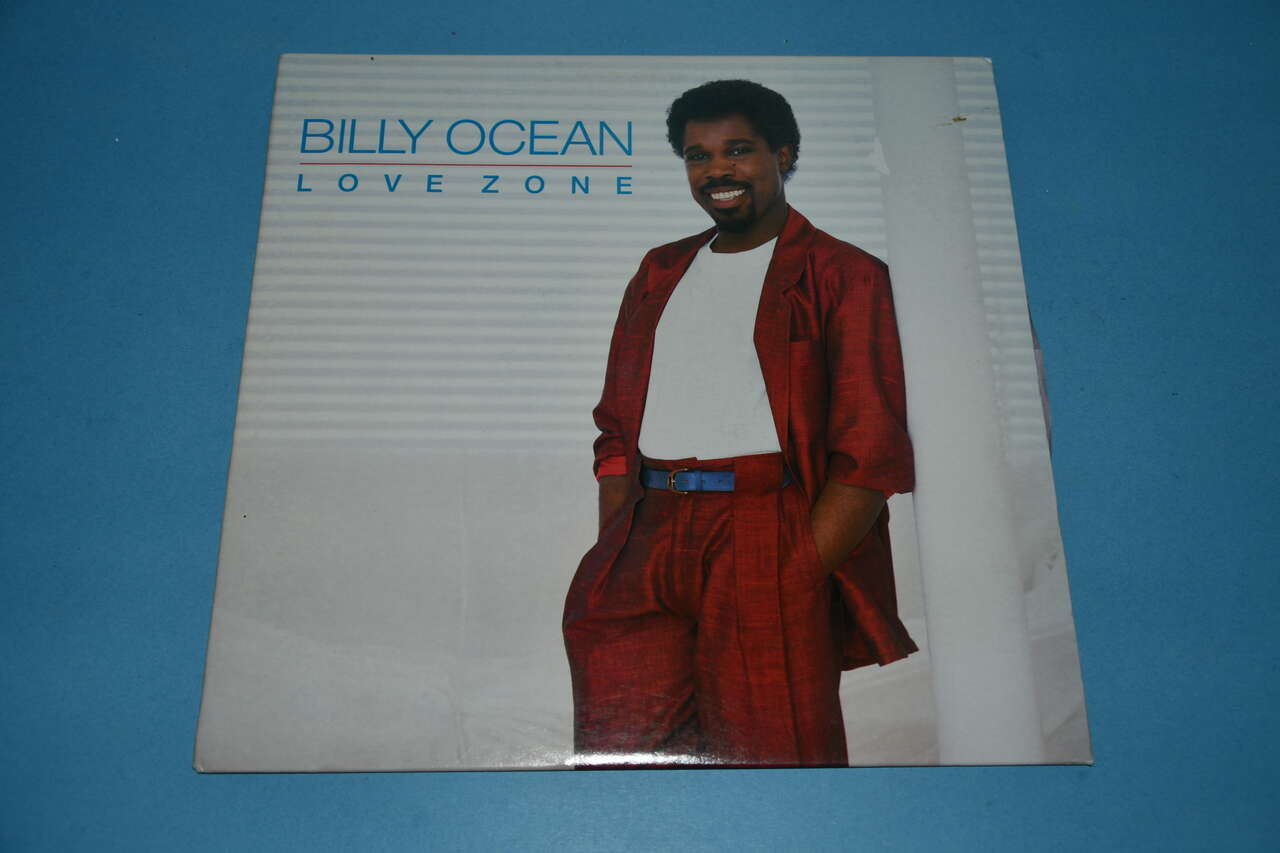 VINTAGE BILLY OCEAN "LOVE ZONE" VINYL RECORD ~ 9 SONGS
