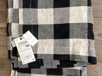 Zara Home 6' X 8' Black and Cream Checkered Tablecloth